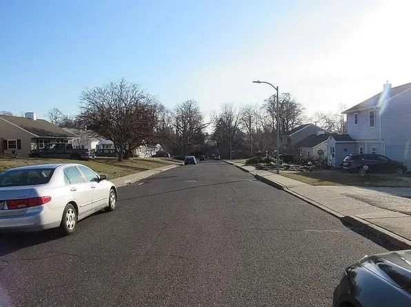 317 Andover Rd, Fairless Hills, PA 19030
