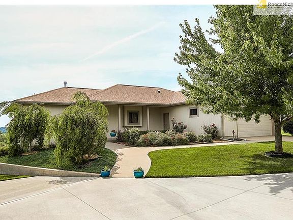 2nd image of 29776 W Lake Miola Dr