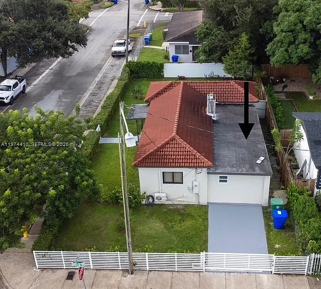 5180 NW 14th Ave — Photo 1