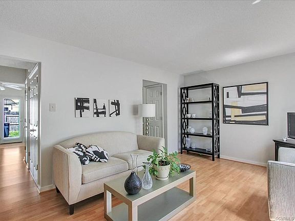 5th image of 10110 Sara Jean Ct