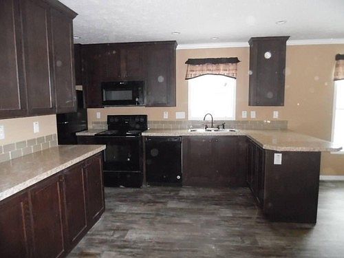 1st image of 29499 Pine Dr