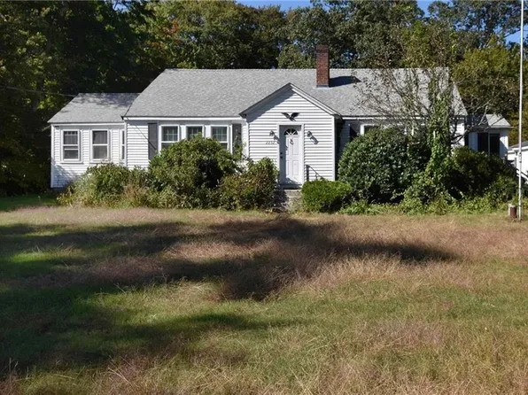 2252 Victory Hwy, Burrillville, RI 02830