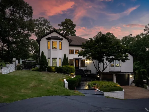 8731 Forrestal Dr NE, Tuscaloosa, AL 35406