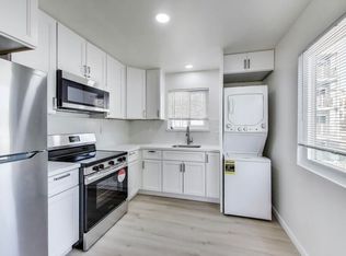 329 Lester Ave APT 12, Oakland, CA 94606