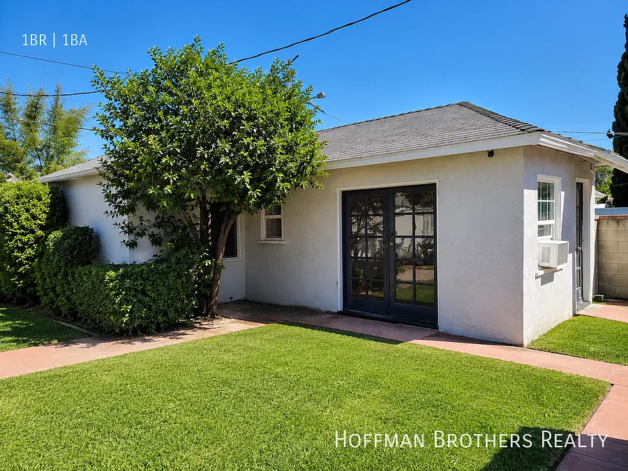7700 Louise Ave Van Nuys, CA 91406 — Photo 3