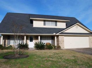 7820 Autumn Dr, Beaumont, TX 77706