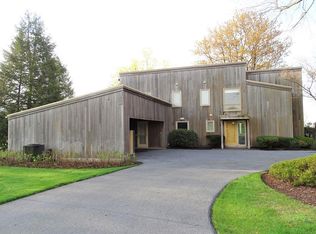 303 Golf Rd, Myerstown, PA 17067