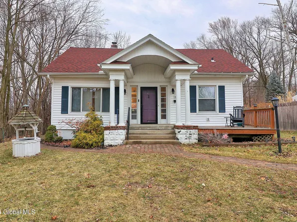 107 Florida Avenue, Rensselaer, NY 12144