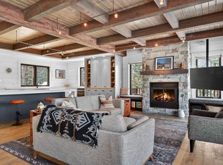 1420 Rue Des Bouleaux, Mont Tremblant, QC J8E0L3