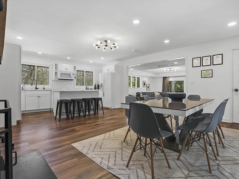 5488 Fernwood Ln — Photo 15
