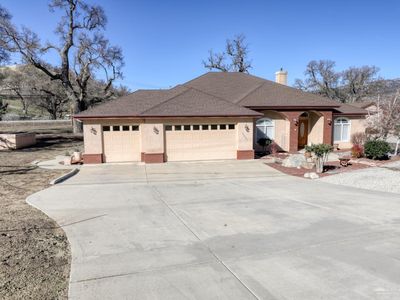 23001 Lakeview Dr, Tehachapi, CA, 93561