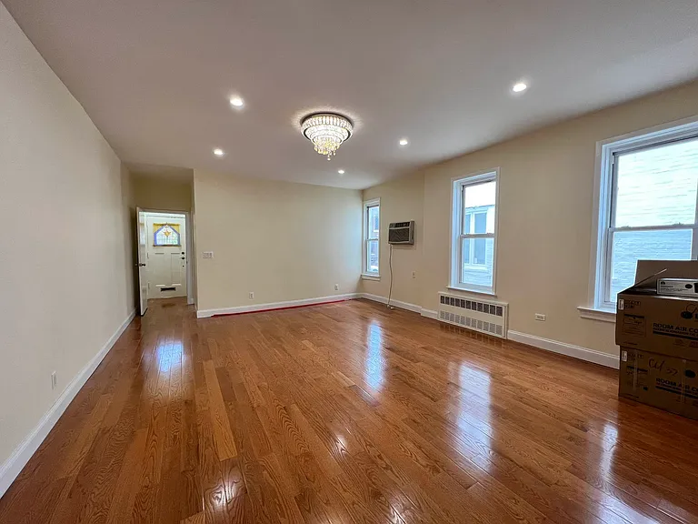 22 Tehama St #A — Photo 2