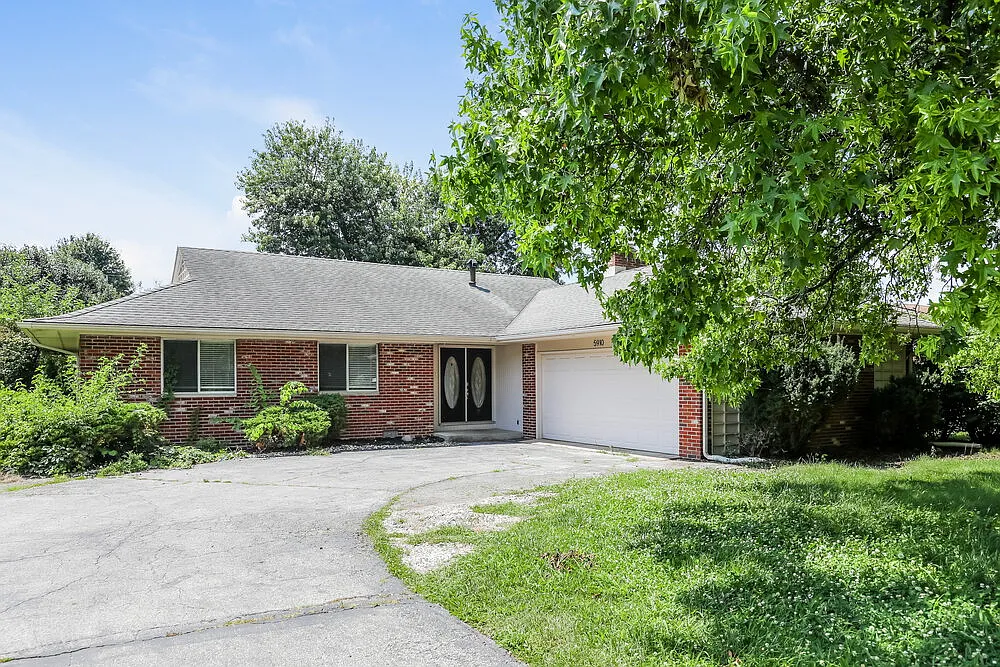 3 bed, 2.0 bath, 1606 sqft, $1,875 — Photo 1