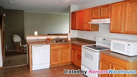 3rd image of 5010 149th St N Unit 6