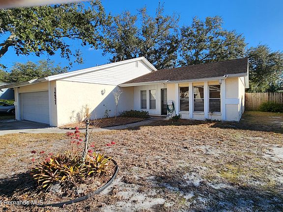 2nd image of 14921 Old Pointe Rd