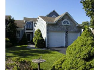 6 Southampton Parish Rd, Landenberg, PA 19350