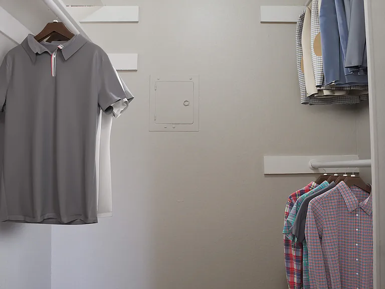0x1 Closet 0x1 Closet