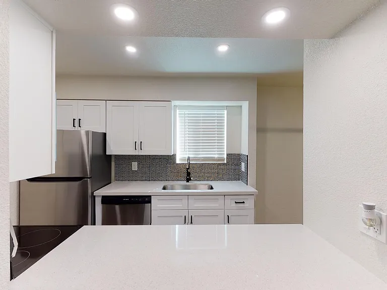 Aurora Villas — Photo 28