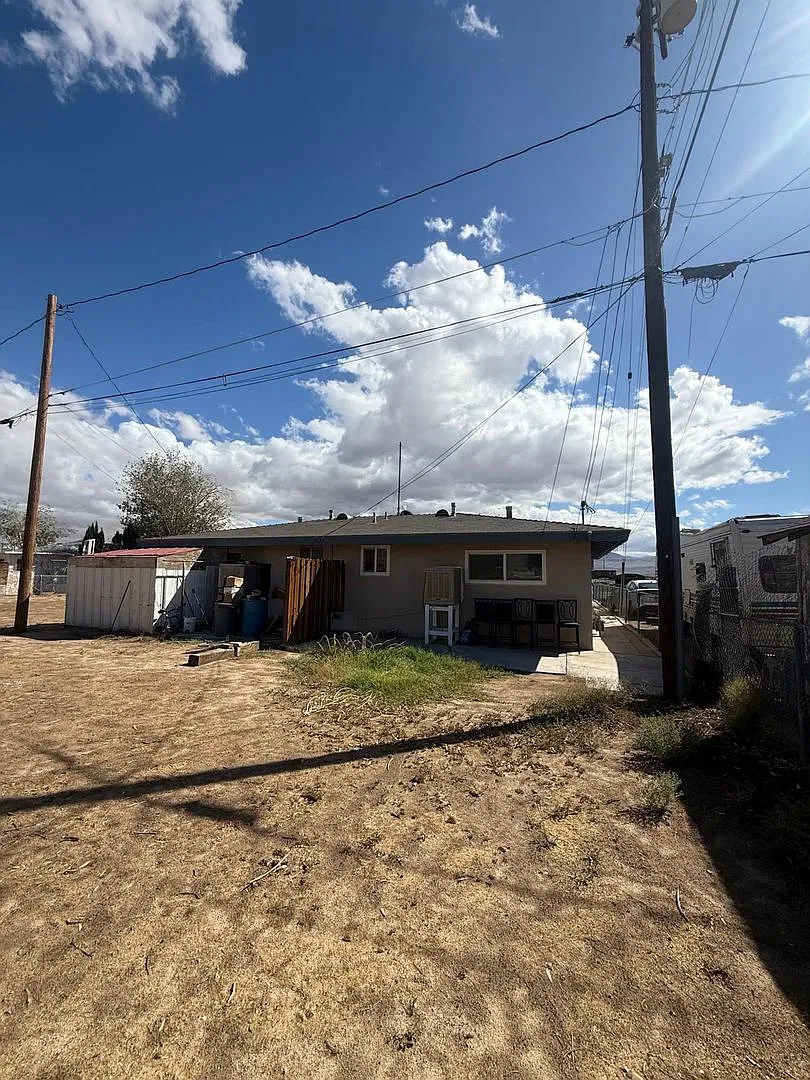 38378 W. Yermo Rd Yermo CA 92398 — Photo 2