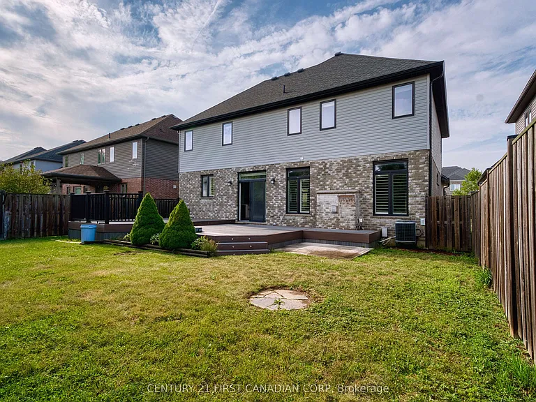 1018 Medway Park Dr — Photo 41
