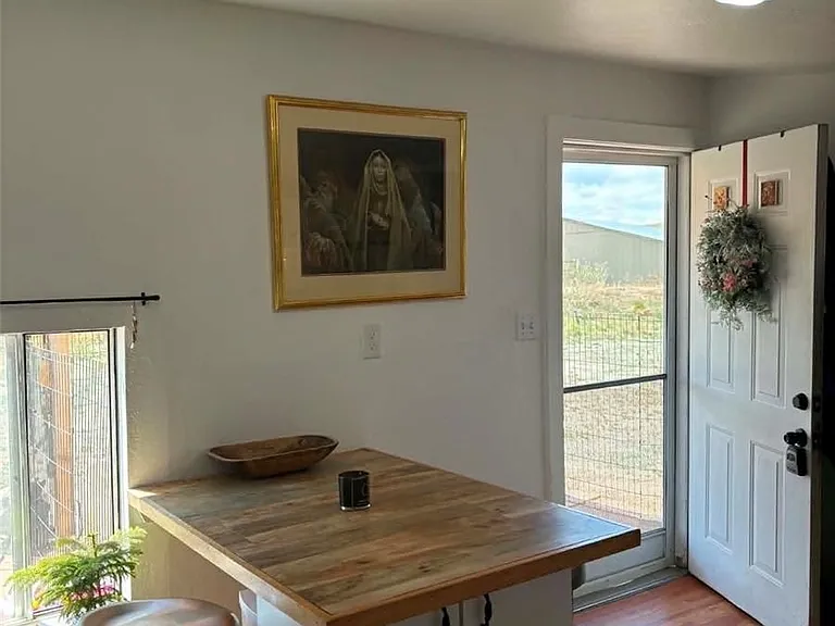 8045 N Moore Roads Studio #STUDIO — Photo 2