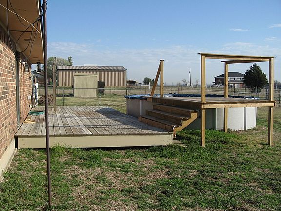 12 x 27 Deck with Above-Ground Pool