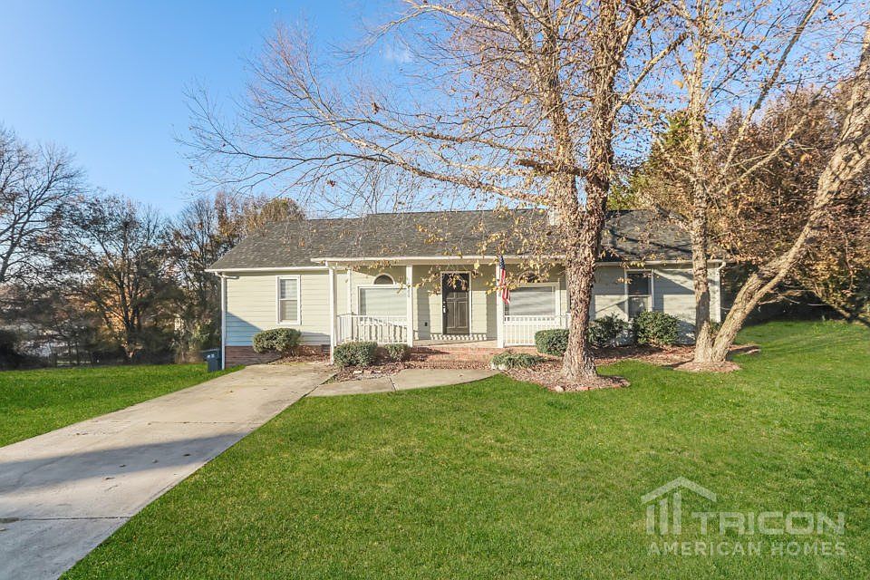 1st image of 10700 Hunters Trace Ct