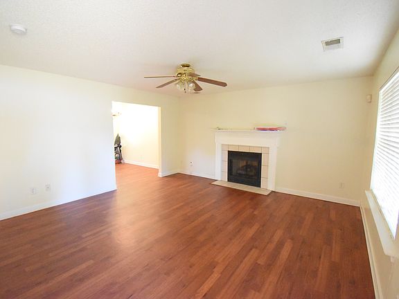 5th image of 1431 Olde Justin Pl