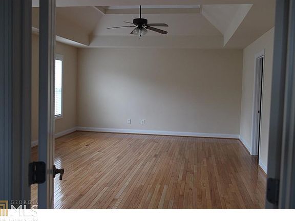 5th image of 1168 Gateview Dr