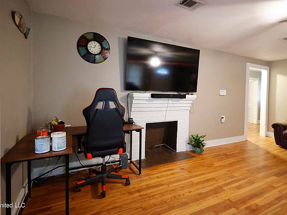 4th image of 2157 Dudley Rimes Rd