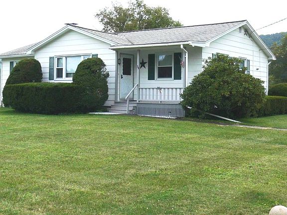 2nd image of 38 Meadow St