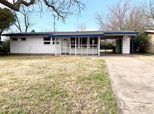 203 NW Spring Rd, Bartlesville, OK 74003