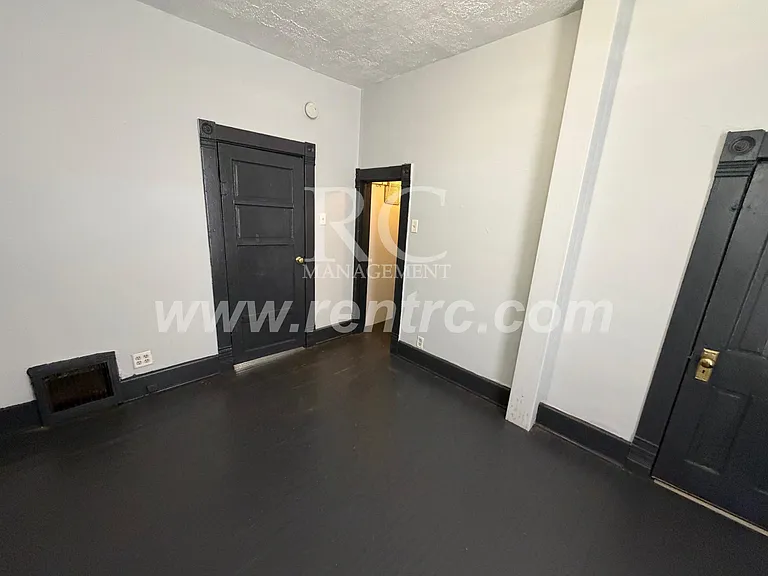 314 Porter St — Photo 13