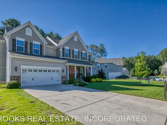 2nd image of 2703 Brownstone Cir