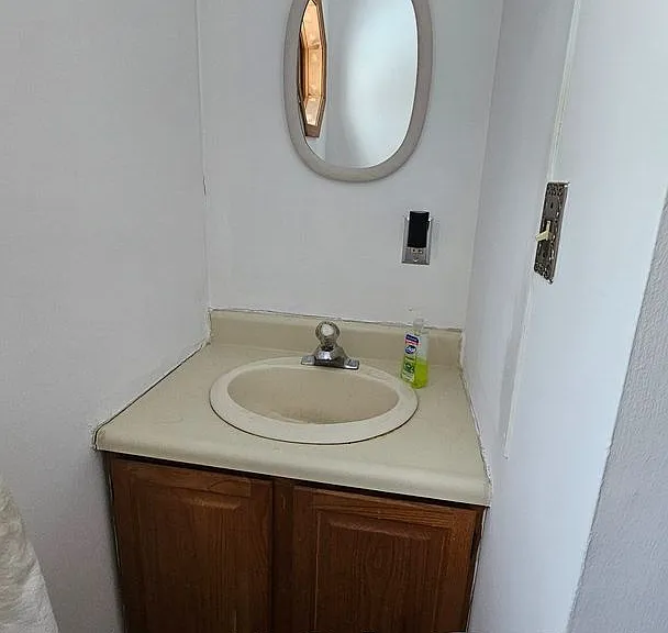 26 Fletcher Pl — Photo 17