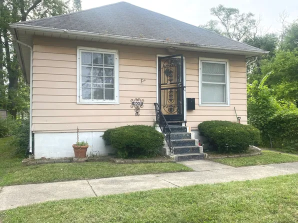 16018 Loomis Ave, Harvey, IL 60426