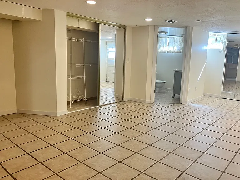 2824 Texas Ave S — Photo 23