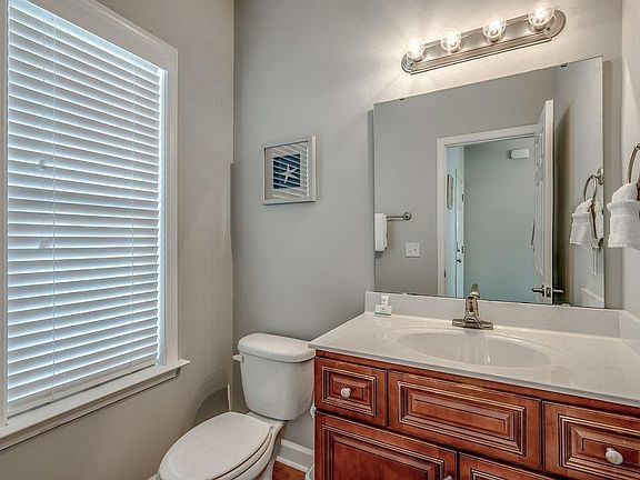 5th image of 4734 Cloister Ln.
