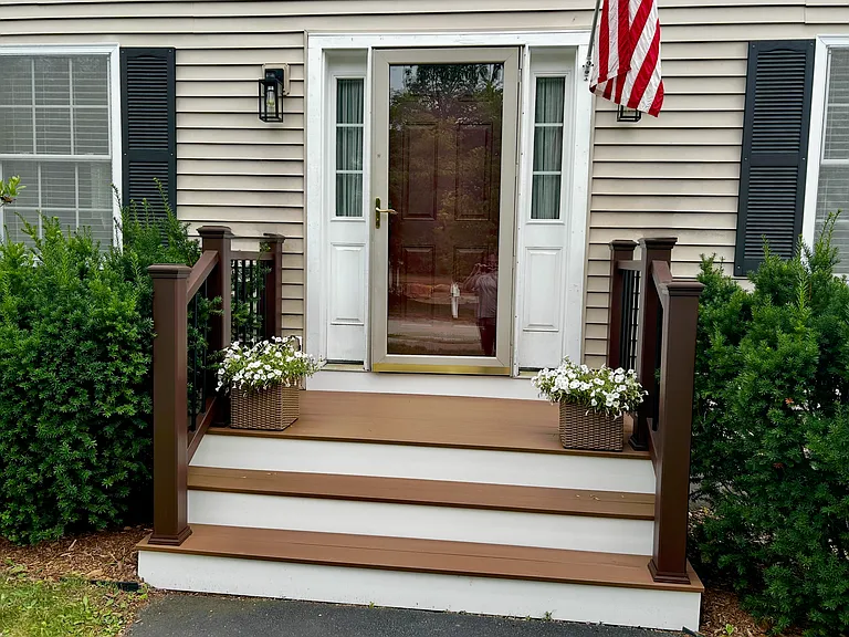 64 Hawthorne Cir — Photo 4