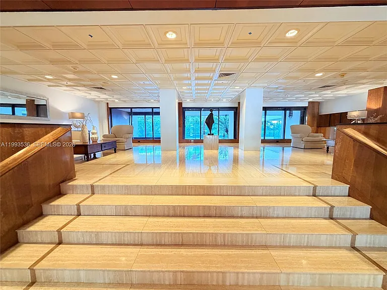 2333 Brickell Ave #1407 — Photo 31