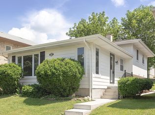 12 E Illinois St, Lemont, IL 60439