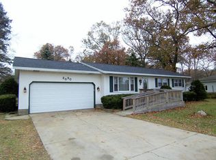 2030 E River Rd, Muskegon, MI 49445