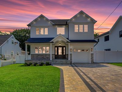 2660 Woods Avenue, East Meadow, NY, 11554