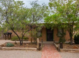 909 15th St NW, Albuquerque, NM 87104