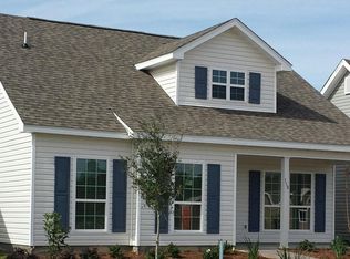 253 Nelly St, Freeport, FL 32439