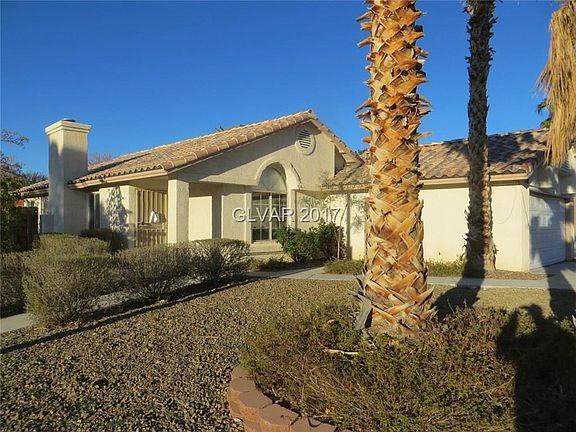 3rd image of 3761 Calumet Farm Cir