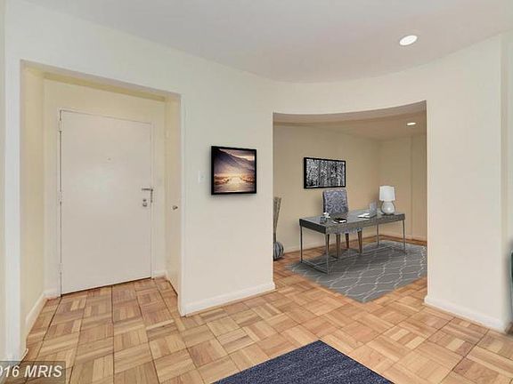 Den as Office