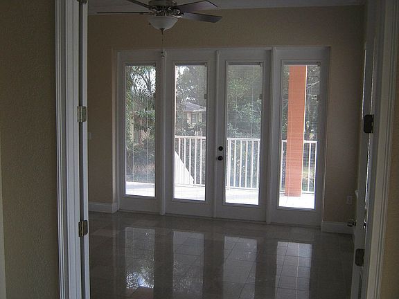 5th image of 1632 East Ave