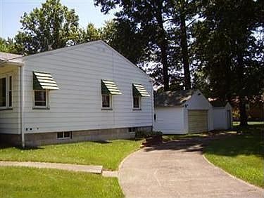 2nd image of 389 Afton Ave
