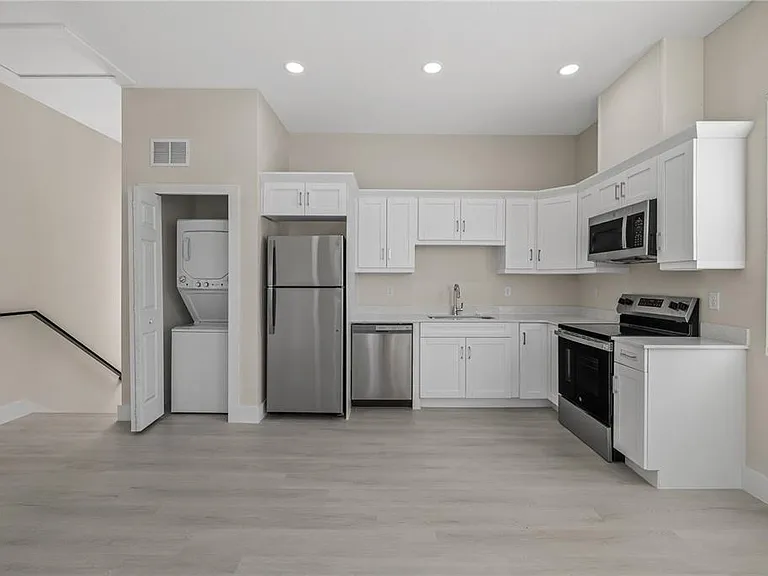 6976 Belltree Ct — Photo 7
